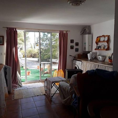 2-Bed Apartment - Sleeps 3 - Parking - Near Albox Kültér fotó