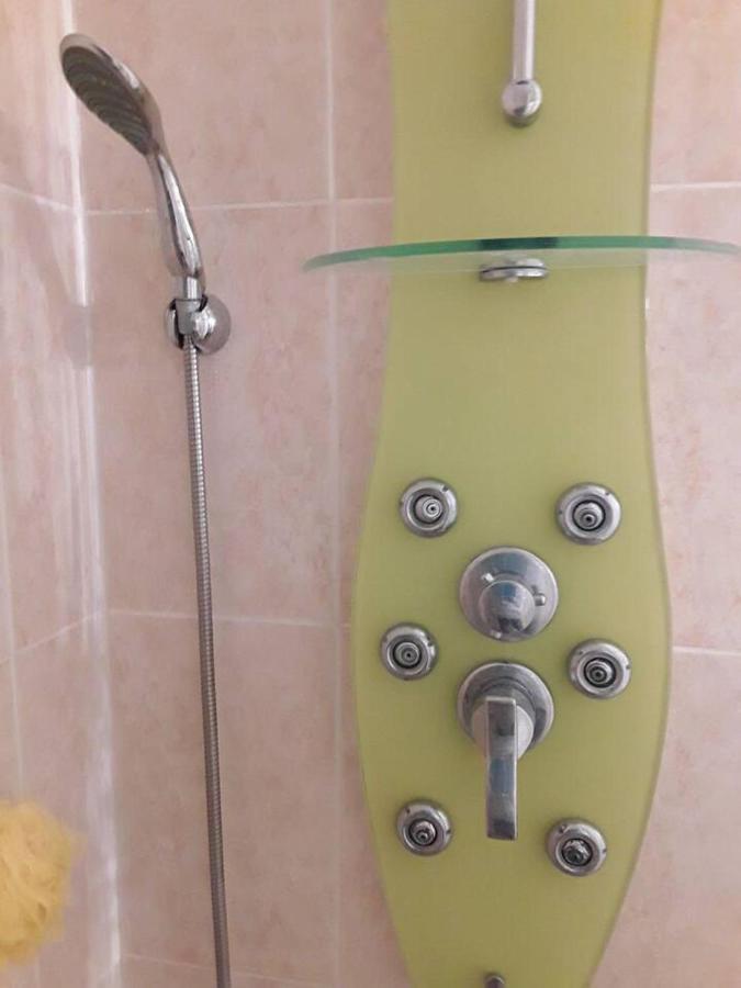 2-Bed Apartment - Sleeps 3 - Parking - Near Albox Kültér fotó